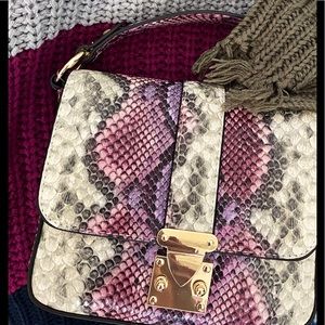 NWT Shoe Dazzle Faux Snakeskin Crossbody Bag